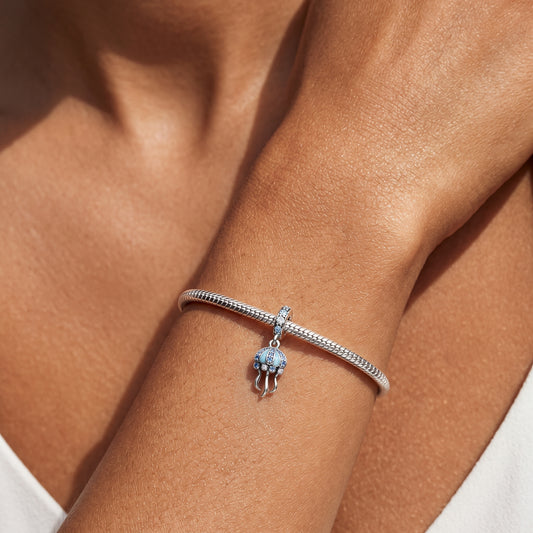 Mederi Charm